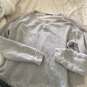 Brandy Melville comfy long sleeve top size small/medium
